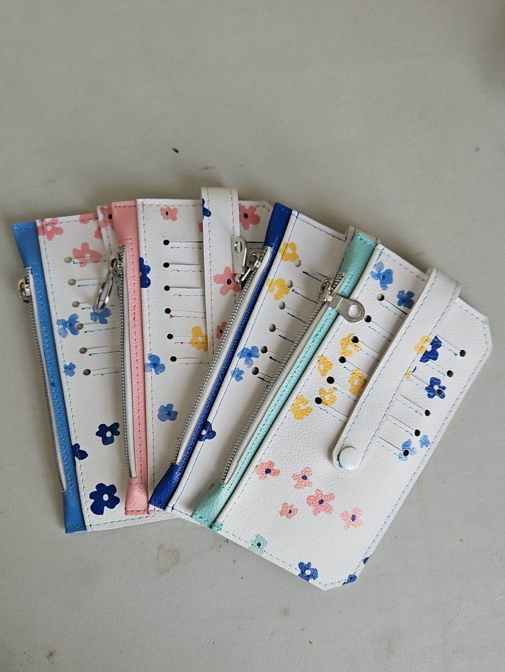 Purse Pal Wallet - White with Pastel Accents